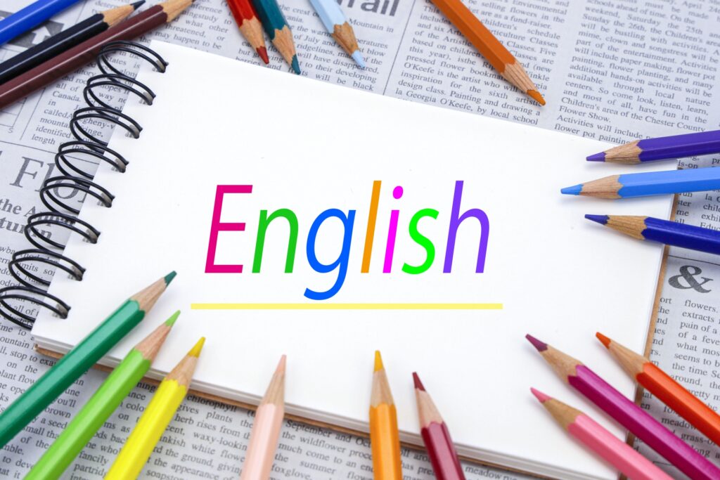 Englishと描かれたスケッチブック